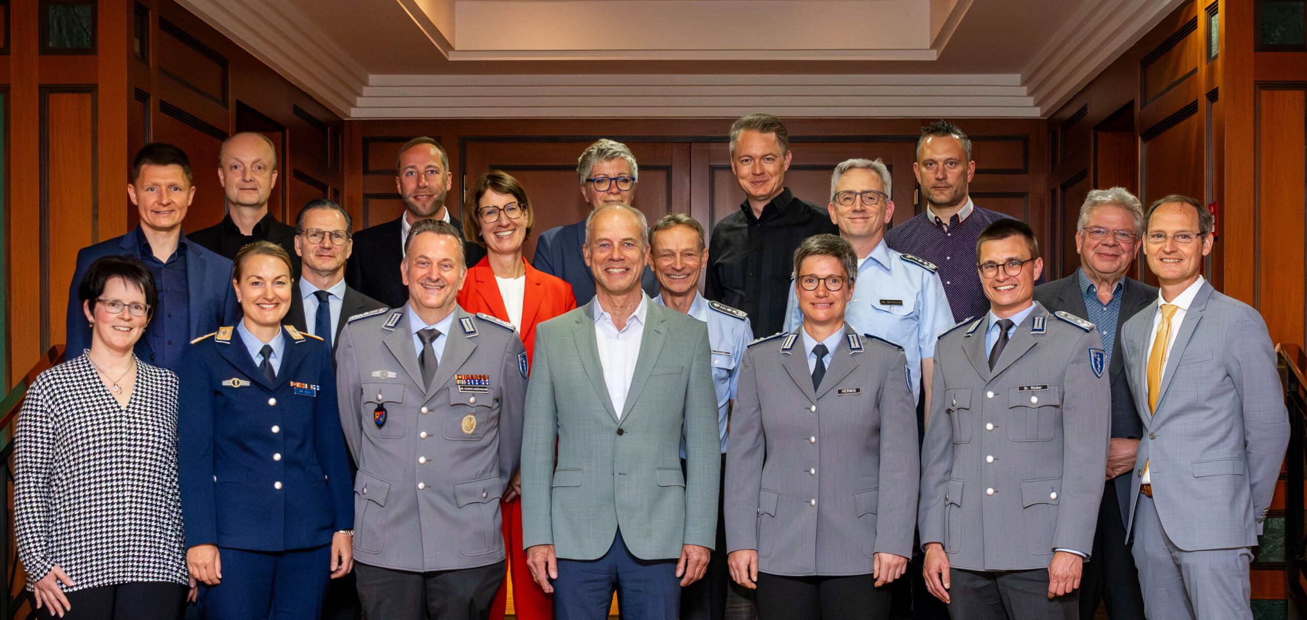 DEGEMED trifft Sanitätsdienst der Bundeswehr